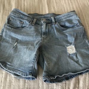 Levi shorts